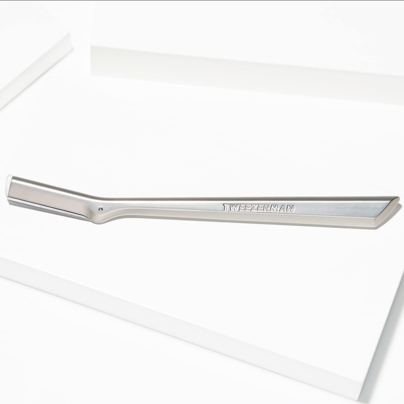 TWEEZERMAN Facial Hair Razor (Precise Hair Removal with Razor Blade,