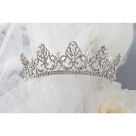 Full Circle Wedding Crown with Teardrop Pearls - Color: Light Gold