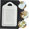 GRIRIW Ergonomic Garlic Ginger Mincer Sturdy Grater Raised Teeth for
