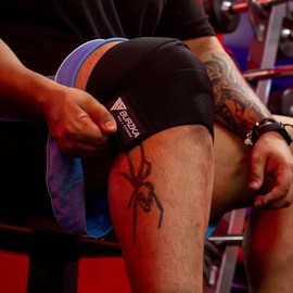 BURZKA Knee Wraps Rodilleras Venda Compresion Elastica Gym Profesionales Para Levantamiento de Peso Par (Negro)