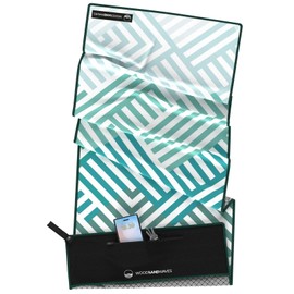 WOODSANDWAVES Sports Towel Gym with Zip Pocket & Magnet - Quick Drying & Non-Slip - Microfibre Fitness Towel Sports Fitness Towel - Gym Towel & Accessories - 130 x 50 cm