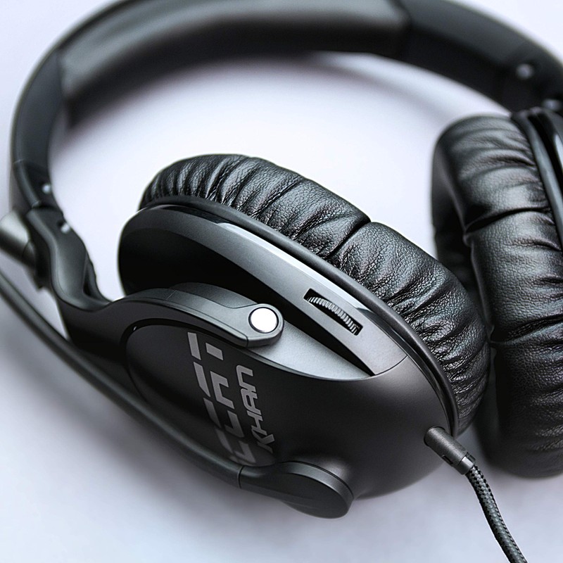 Roccat Khan Pro Competitive High Resolution Gaming Headset | Black