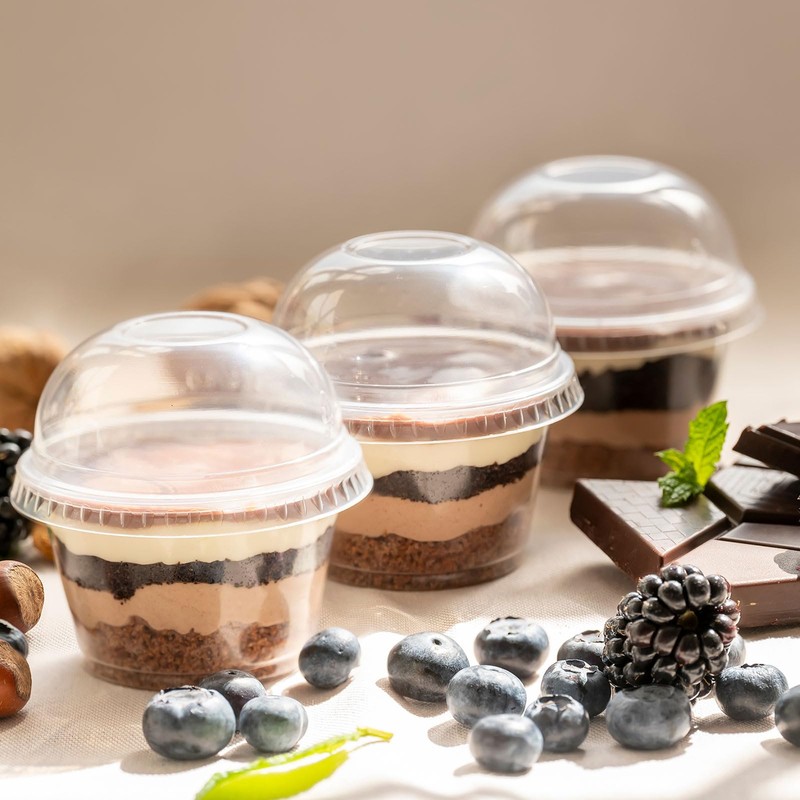 SiliFine 3.5 Oz-100 Sets Clear Plastic Cups with Dome Lids