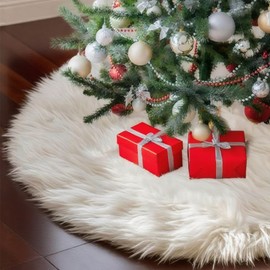 48 in White Fluffy Christmas Tree Skirt - Christmas Ttree Rrug Decorations for 5-7.5 Ft Tree - Plush Tree Rug Design for Home, Holiday, Party, Xmas Decorations (48 in)