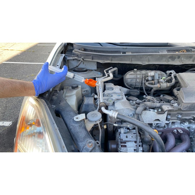 LEAKFINDER LF200CS AC Leak Sealant Single-Use Syringe Injector