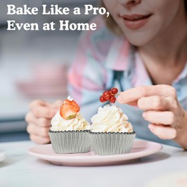 Regency Wraps Foil Baking Cups, 96 Standard Silver Laminated Greaseproof, Non-Stick Attractive Wrappers for Easy Removal of Cupcakes, Muffins and More