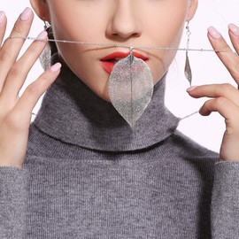 BOUTIQUELOVIN Silver Casual Necklaces Earrings Set for Women Dangle Leaf Necklaces Feather Beaded Statement Accessories Costume Jewelry