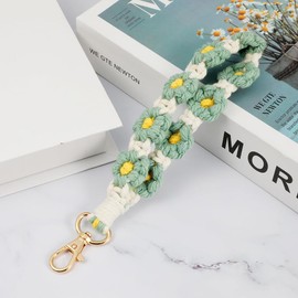 Shirene Schlüsselanhänger,Handgefertigt Weave Exquisiter Gänseblümchen Schlüsselanhänger Handgelenk Schlüsselanhänger für Frauen,Niedliches schlüsselanhänger Armband Lanyard für Frauen(Lila)