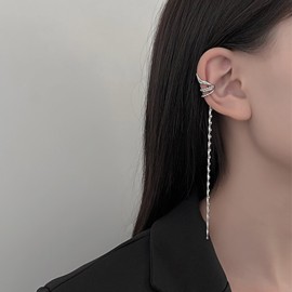 Yheakne Boho Elf Cuff Chain Tassel Earrings Silver Elven Ear Wrap Earrings Vintage Elf Fairy Clip On Earrings Long Tassel Chain Earrings Non Pierced Cartilage Earrings Jewelry for Women(Left)