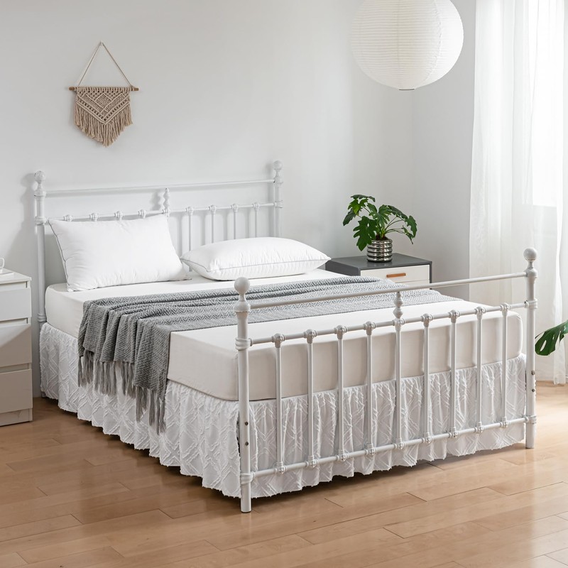 Tufted King Size Bed Skirt, Ruffled with Split Corners, 18