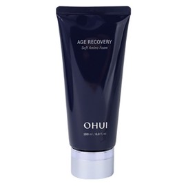 Collagen Cleansing Foam 180ml for cleansing and moisture care at once. / 클렌징과 수분 케어를 한 번에 콜라겐 클렌징폼 180ml