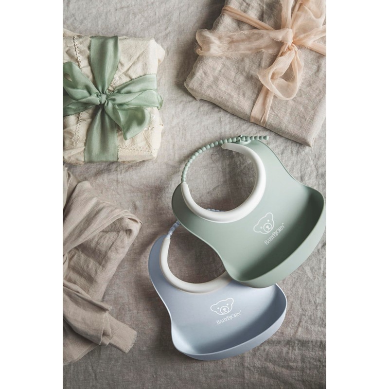 BabyBjörn Small Baby Bib, 2-pack, Powder green/Powder blue