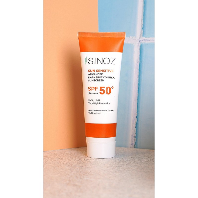 Sinoz Sun Sensitive Advanced Dark Spot Control SPF 50+