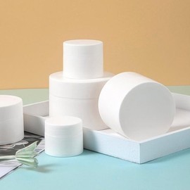 [The Mango Planet] Portable Cosmetic Cream Refill Decoction Empty Makeup Container / [더망고플래닛] 휴대용 화장품 크림 리필 소분 메이크업 공병