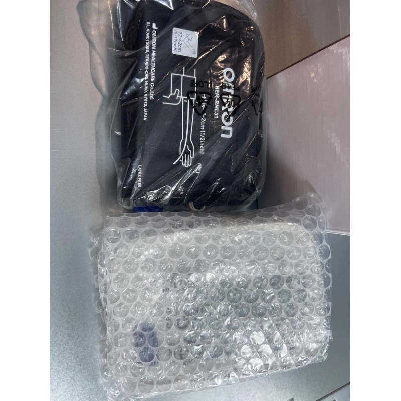 OMRON HEM-9200T Blood Pressure Monitor