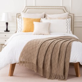 battilo Knit - Manta Decorativa con patrón de Diamante, Beige, 52" x 80"