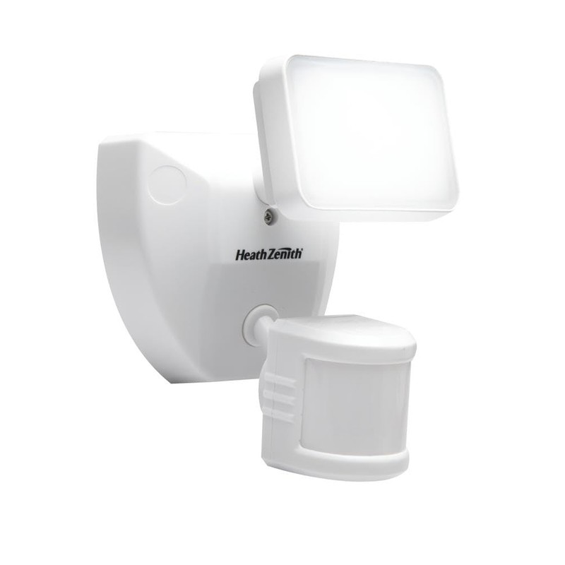 Heath Zenith Secur360 LED Motion Sensor WiFi Outdoor Security Flood