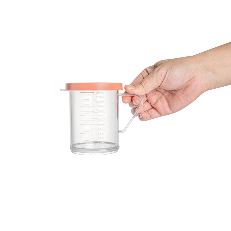 Restaurantware RW Base 10 Ounce Clear Plastic Dredge Spice Shaker