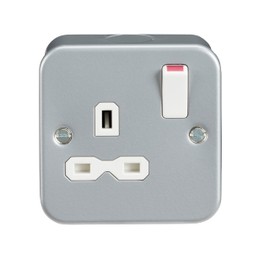 Metal Clad 13A 1G DP Switched Socket