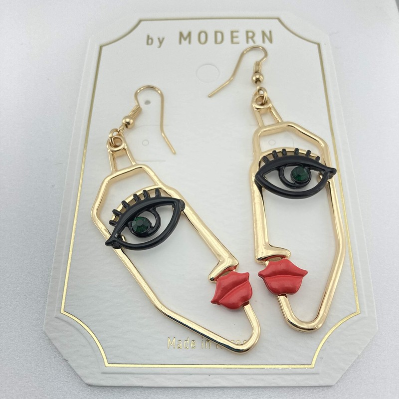 Artistic Face Drop Earrings - Elegant Statement Accessory for Women