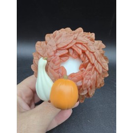 YANKEE CANDLE AUTUMN WREATH PLUG IN DIFFUSER BASE NIGHT LIGHT New Lights Up!