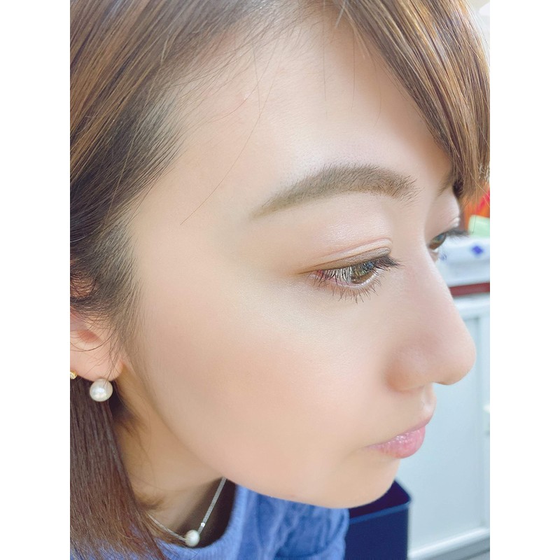 かづきれいこ アイブロウペンシル (1本) 肌なじみの良い絶妙な色あいで、自然な眉に。ロングセラーのアイブロウペンシル