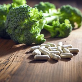 Nutritionn DIM Supplement for Women and Men - Promotes Estrogen Balance - Made in Canada - 200 mg Capsules of Premium Natural Diindolylmethane (DIM), 62 Once-Daily Servings - Third-Party Tested - Nutritionn