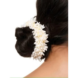 Artificial Flower Hair Gajra Wedding Scrunchie Gajra Bracelet, Hand Gajra, Indian Wedding Floral Jewelery, Hair Gajra, Hair Accessories, Mogra Gajra, Elastic Gajra Pack of 2 (White)