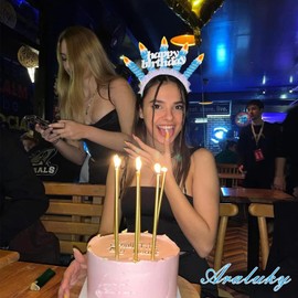 Araluky Happy Birthday Crown Happy Birthday Headband for Girls Women Its My Birthday Headbands for Girls Birthday Hat Birthday Girl Headband Birthday Tiara for Women Birthday Gifts