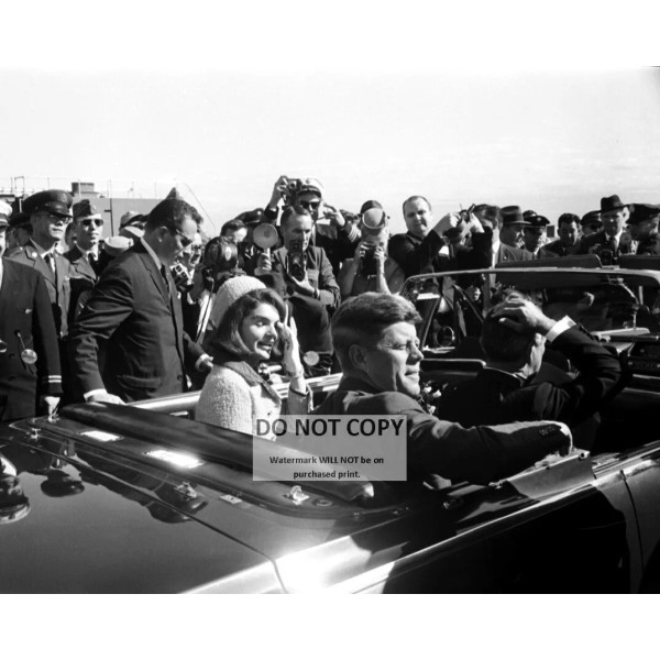 JOHN F. KENNEDY & JACKIE LEAVE LOVE FIELD NOVEMBER 22,