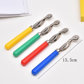 4 Pieces Tracing Wheel Metal Tracing Wheel Sewing Tracing Wheel Pounce Wheel Overstitch Wheel Perforator Wheel Cardboard Perforator Wheel with Plastic Handle(Multicolor, 15.5cm)