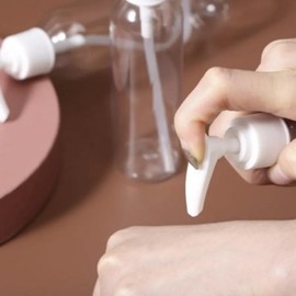 Cosmetic Travel Pumping Bottle / 화장품 여행용 펌핑 통