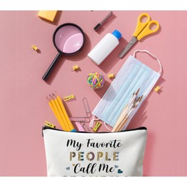 YeiHe Gifts for Grandma, My Favorite People Call Me Grandma PU Leather Makeup Bag, Grandma Birthday Gifts, Grandma Gifts from Grandchildren, Best Grandma Gifts, Grandma Cosmetic Bags Toiletry Bag