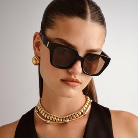 Le Specs The Illusion Sunglasses - Black, Square, Women's, Classic 'Everyday' Style