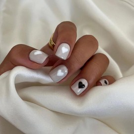 Onsdag Heart Press on Nails Short 24Pcs Glossy Full Cover Artificial Square Fake Nails with Valentine's Day Designs Acrylic Coffin Short False Nails with Glue Stick on Fingernails for Women Girls