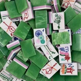 1.26*0.95*0.63 Inch Wholesale 4 Layer Engraved Acrylic Luxury 160 Set Coral Sea America Mahjong TilesSize: 1.26*0.95*0.63 Inch, Color: Marble Green
