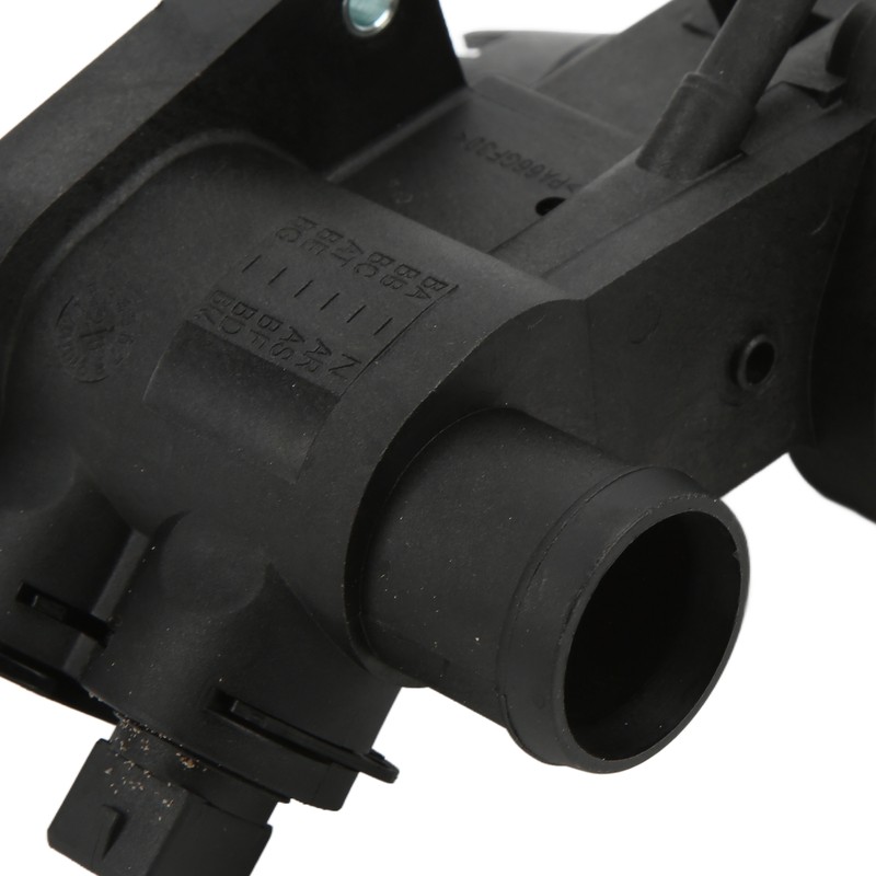 Engine Coolant Thermostat Housing Assembly 032121111N Replacement for Octavia Felicia
