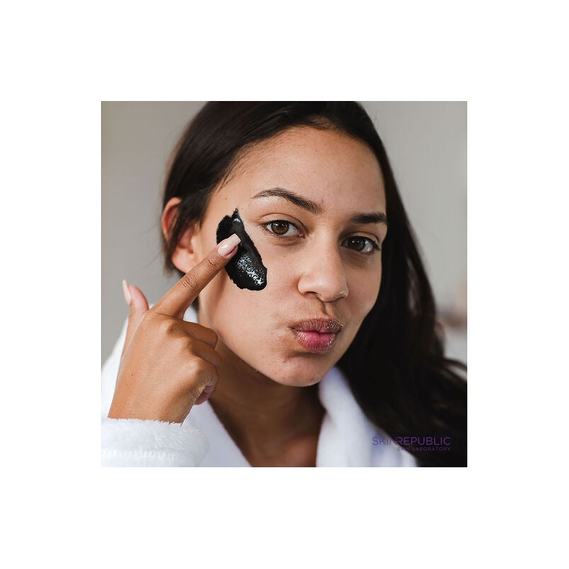 Skin Republic Charcoal Peel Off Face Mask