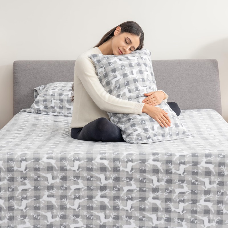 Berkshire Blanket Ultra-Soft Printed Microfleece Knit Sheet Set – 4-Piece