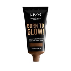 NYX PROFESSIONAL MAKEUP Born To Glow Naturally Radiant Foundation, Medium Coverage - Cocoa