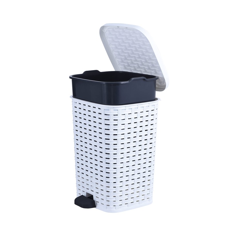 Superio Small Outdoor Trash Can with Lid for Dog Poop