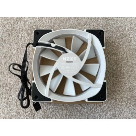 NZXT AER RGB 2 120mm RGB Fluid Dynamic Bearing PWM Fan WHITE + RGB InputCable