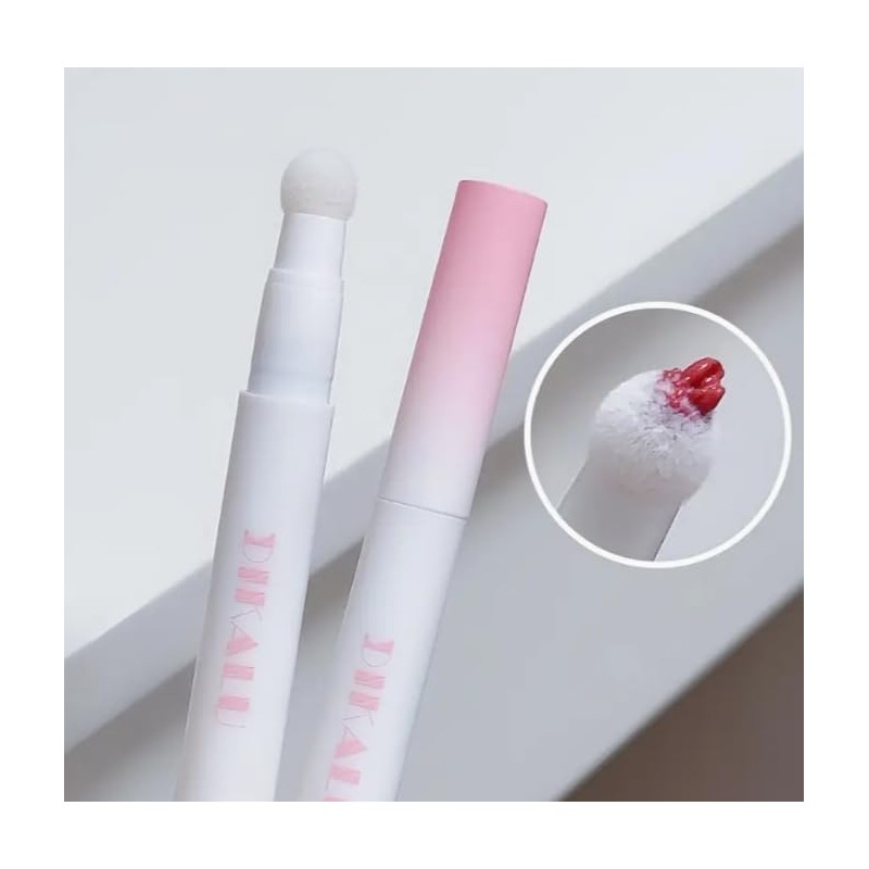 Matte Lipstick is a soft lip cushion that provides natural
