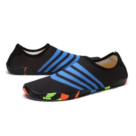 Guibell Zapatos de Agua, Zapatos de natación Descalzos, Calcetines Wader para Hombres y Mujeres, Secado rápido sin Cordones(Negro，Adulto，27cm,Medición)