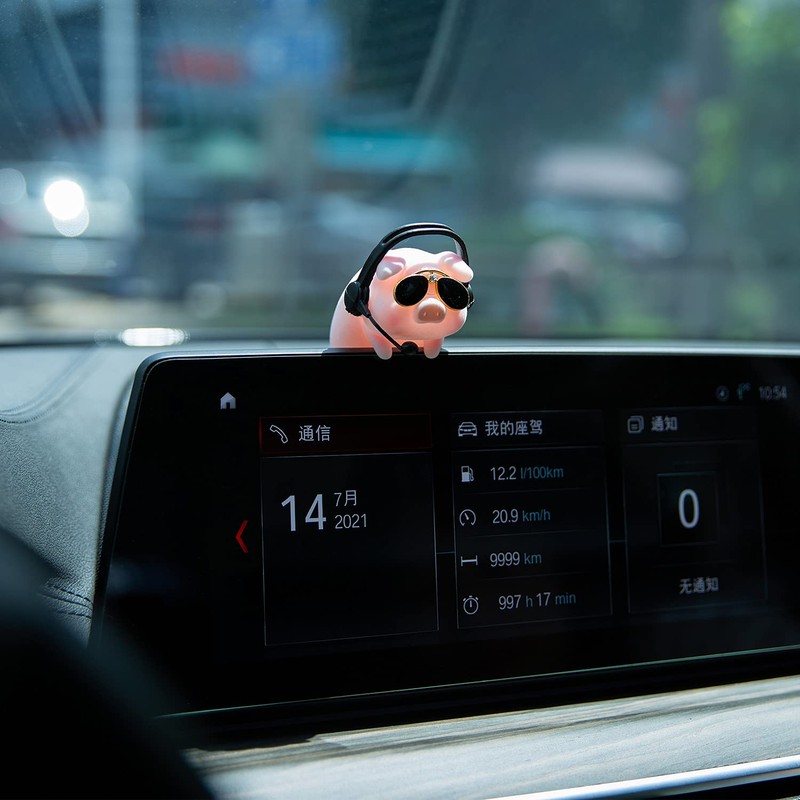 YGMONER LULU the Car Monitor Pig Decor - Cute Lucky