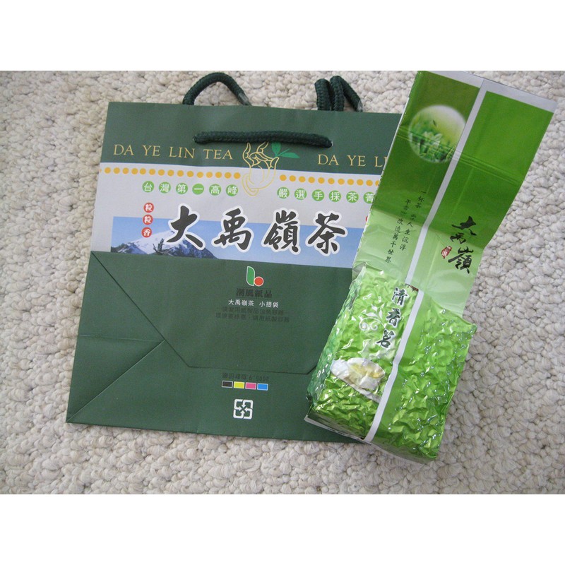 Taiwan High Mountain Tea Da-Yu-Ling random pick four seasons Green