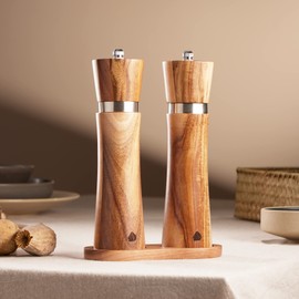 Navaris Salt and Pepper Grinder Set - Wooden Grinders with Tray Holder - Acacia Wood Mills for Table - 21.3 cm (8.4") Mill Set with Adjustable Ceramic Grinders