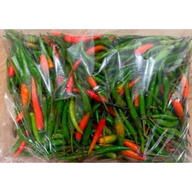 Thai Fresh Chili Peppers Good for Spicing Up Your Dishes (1 lb)