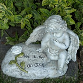Trauer-Shop Sitting Grave Ornament Angel on Decorative Stone with Inscription "Wir Denken an Dich" Height 16 cm