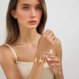 YUJIE Gold Ocean Charm Bracelet with Sea Shell, Starfish & Seahorse Charms Pendant- Boho Beach Themed Adjustable 14K Gold Plated Link Chain Bracelets for Women Vacation Hawaiian Summer
